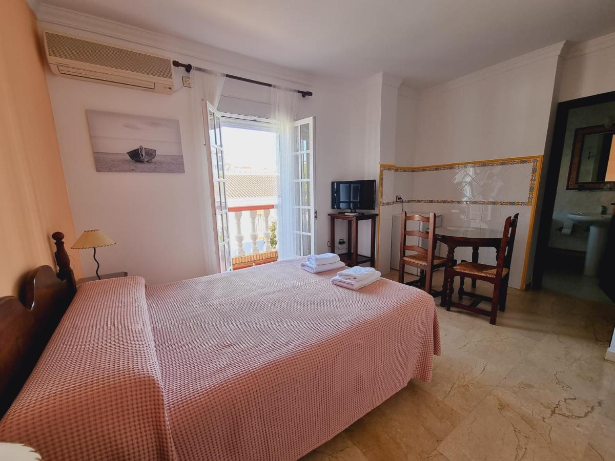 Victoria Hotel Matalascañas Екстериор снимка